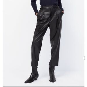 ZARA FAUX LEATHER HIGH WAIST BLACK TROUSERS WITH POCKETS SIZE LARGE EUC